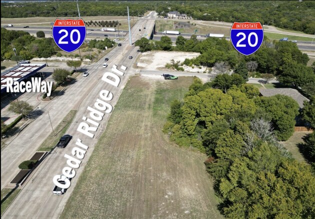 1006-1014 N Cedar Ridge Dr, Duncanville, TX à vendre - Aérien – Image 3 sur 4