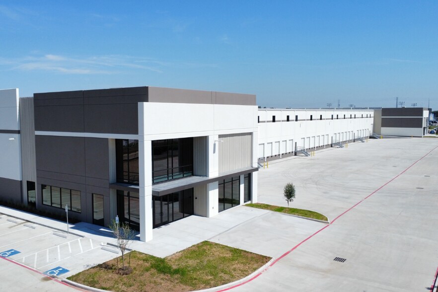 5415 South Loop E, Houston, TX à louer - Photo de l’immeuble – Image 2 sur 5