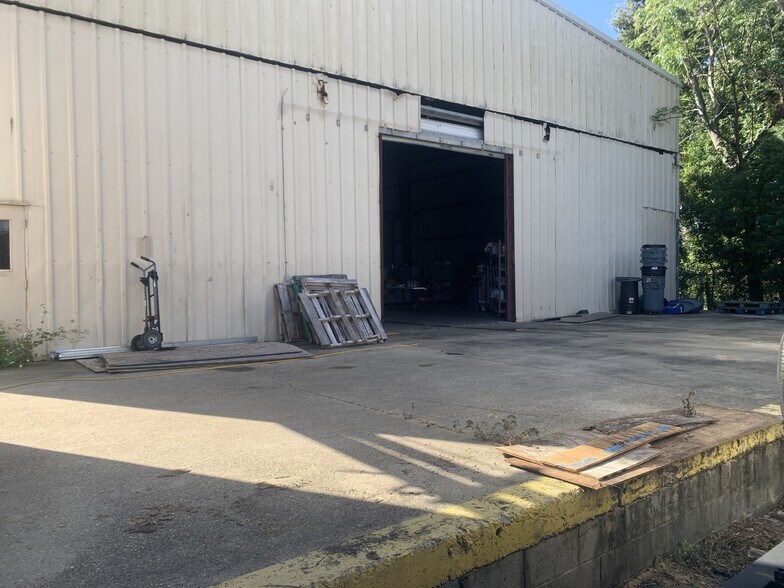 3495 N Alcaniz St, Pensacola, FL à vendre - Photo principale – Image 1 sur 12