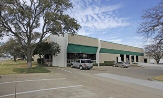 Plus de détails pour 909-913 W Carrier Pky, Grand Prairie, TX - Industriel/Logistique à louer