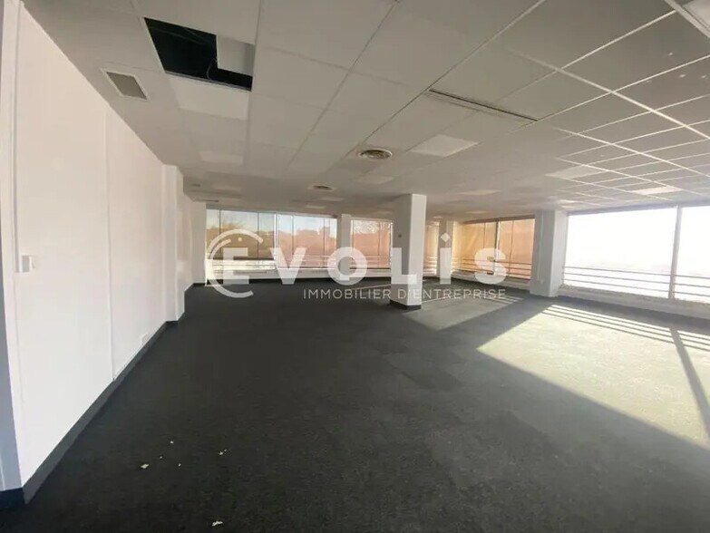 Bureau dans Rosny-sous-Bois à louer - Photo intérieure – Image 3 sur 23