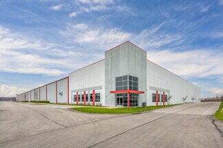 Plus de détails pour 2450 Sweeney Dr, Clinton, PA - Industriel/Logistique à louer