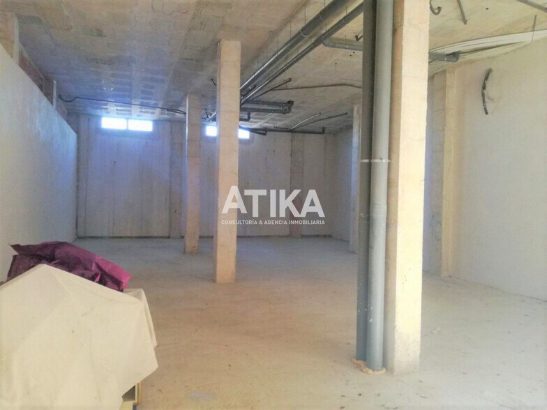 Local commercial dans València à louer - Photo de l’immeuble – Image 2 sur 7