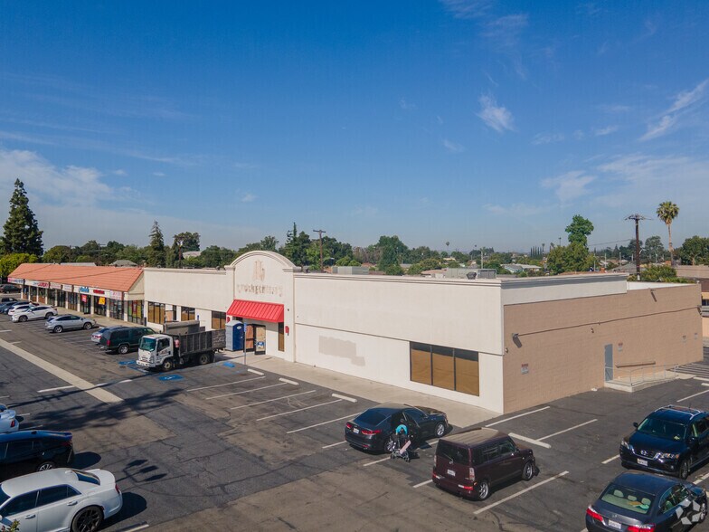 4547-4567 Peck Rd, El Monte, CA à louer - Photo de l’immeuble – Image 3 sur 4