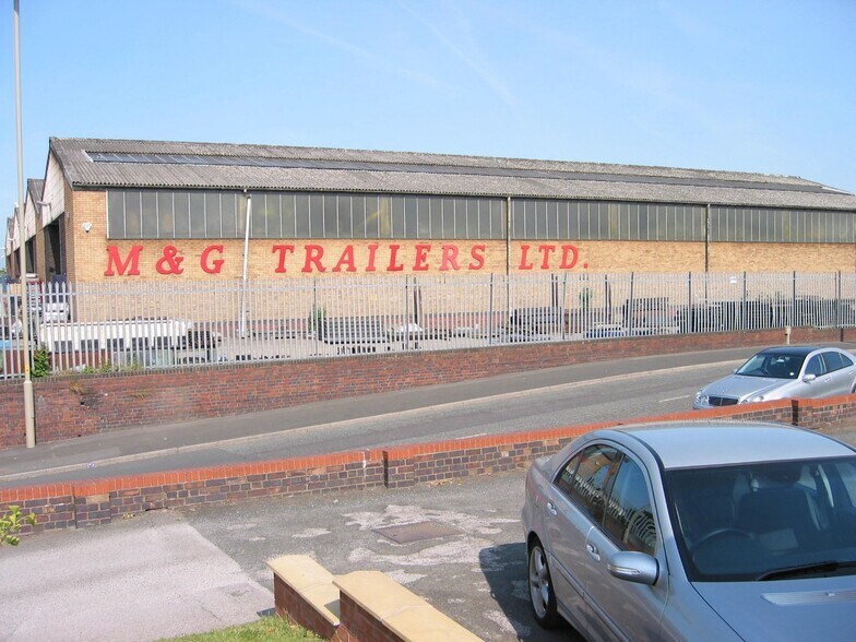 Hayes Ln, Stourbridge à louer - Photo de l’immeuble – Image 3 sur 5