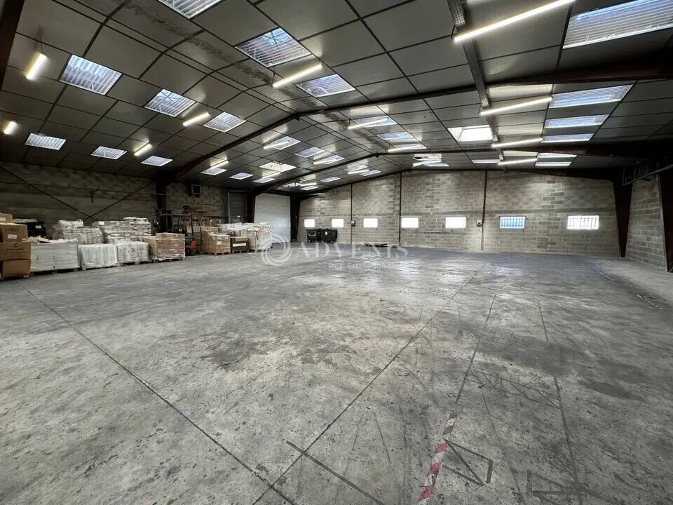 Local d’activités dans Bondoufle à louer Photo intérieure– Image 1 sur 8