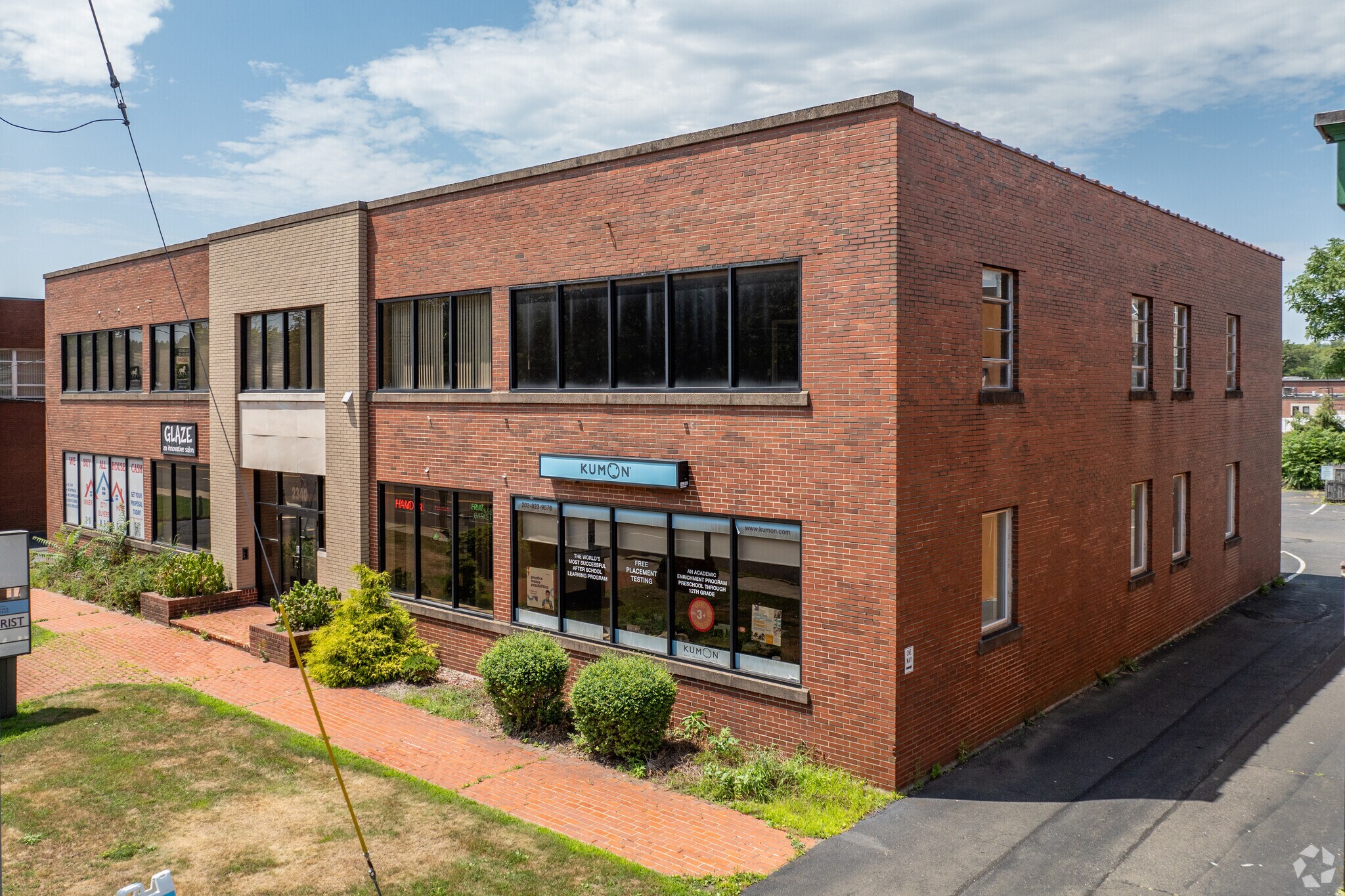 2340 Whitney Ave, Hamden, CT à vendre Photo principale– Image 1 sur 7