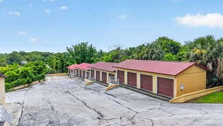 Plus de détails pour 611 N Dixie Ave, Fruitland Park, FL - Spécialisé à vendre