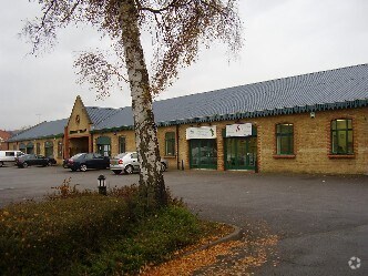 Wycombe Rd, Saunderton à vendre - Photo de l’immeuble – Image 1 sur 2