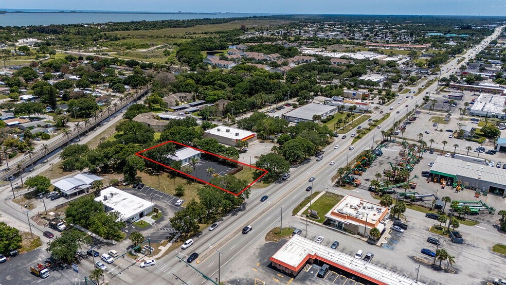 2624 S Us Highway 1, Fort Pierce, FL à vendre - Photo principale – Image 1 sur 40
