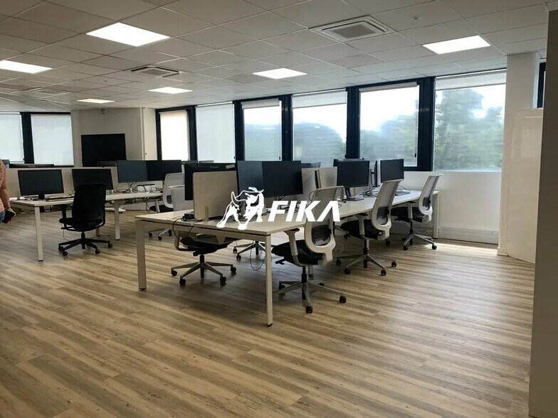 Bureau dans Toulouse à louer - Photo de l’immeuble – Image 1 sur 10