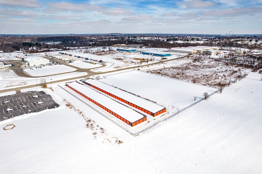 2851 Business Pl SE, Massillon, OH à vendre - Aérien – Image 3 sur 36