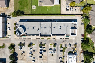 8714 Spring Cypress Rd, Spring, TX - VUE AÉRIENNE  vue de carte - Image1