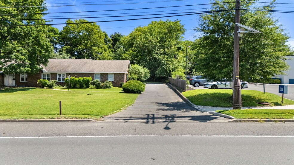 609 High St, Mount Holly, NJ à vendre - Photo de l’immeuble – Image 3 sur 9