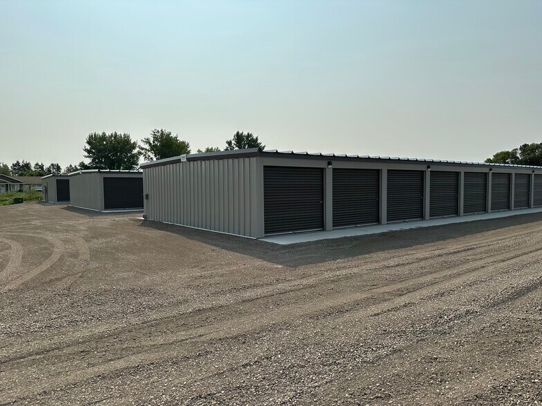 3901 Main ave, Brookings, SD à louer - Photo de l’immeuble – Image 3 sur 6