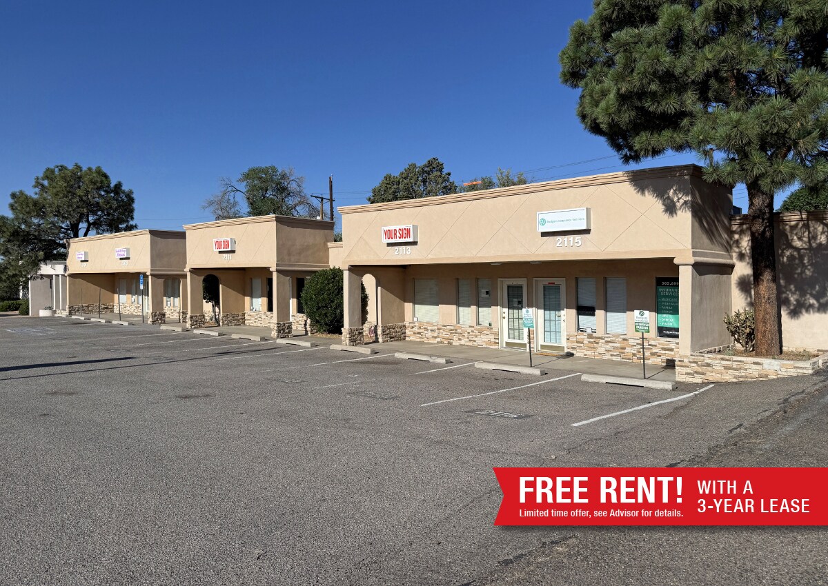 2107-2115 Wyoming Blvd, Albuquerque, NM à louer Photo de l’immeuble– Image 1 sur 9