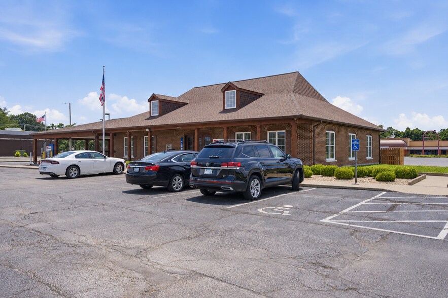 1050 Camp Jackson Rd, East Saint Louis, IL à vendre - Photo de l’immeuble – Image 2 sur 3