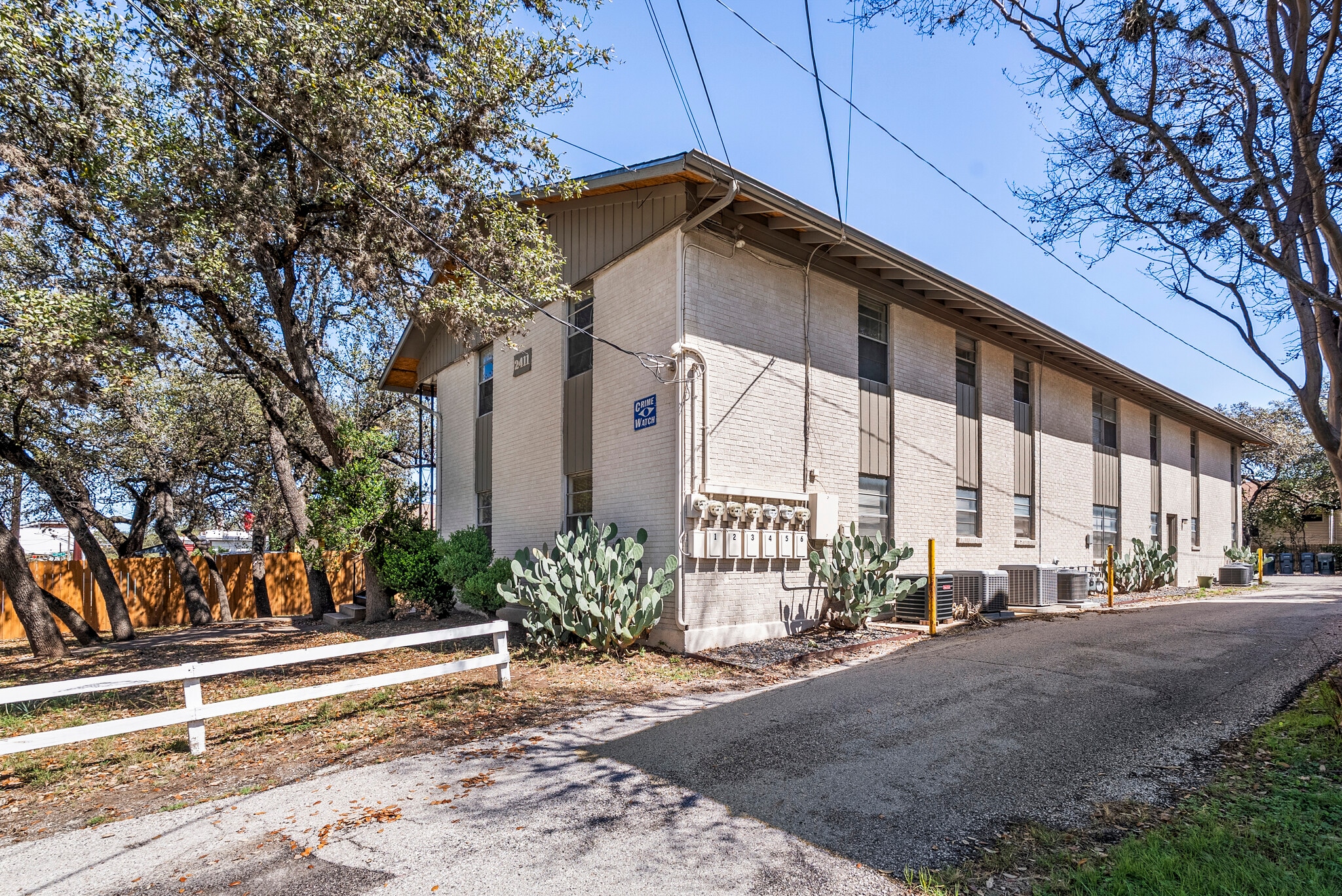 2411 S 5th St, Austin, TX à vendre Photo principale– Image 1 sur 11