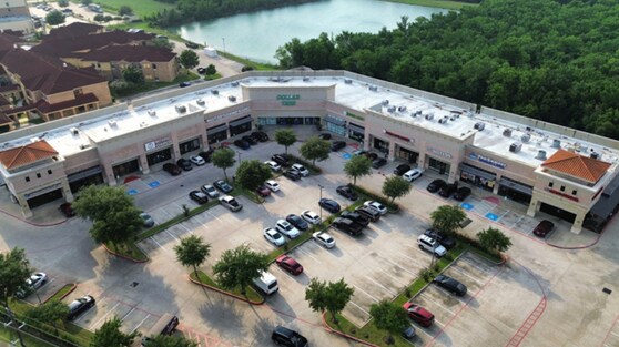 11901 Shadow Creek Pky, Pearland, TX à louer - Photo de l’immeuble – Image 3 sur 5