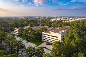 14950 Heathrow Forest Pky, Houston, TX - VUE AÉRIENNE  vue de carte - Image1