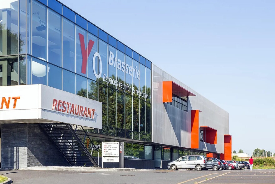 16 Rue De L'Hermite, Bruges à louer - Photo de l’immeuble – Image 1 sur 4