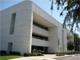 Plus de détails pour 5555 California Ave, Bakersfield, CA - Bureau à louer