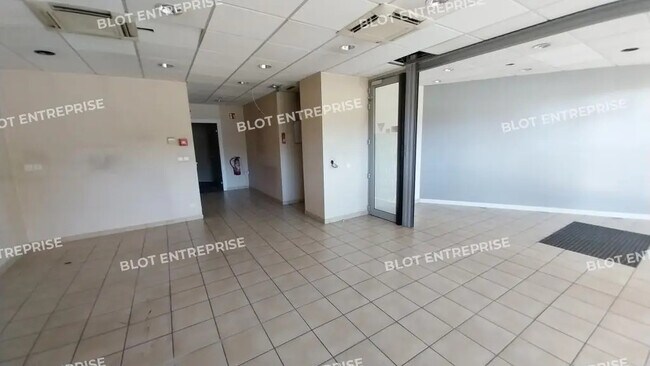 Plus de détails pour 1 Place De La République, Nantes - Logement à vendre