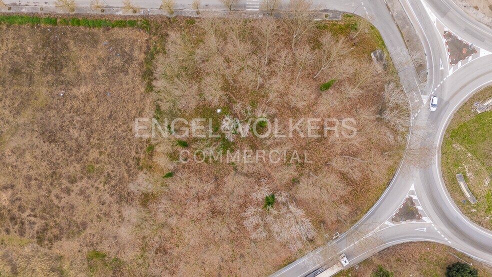 Terrain dans Massanes, Barcelona à louer - Photo de l’immeuble – Image 3 sur 7