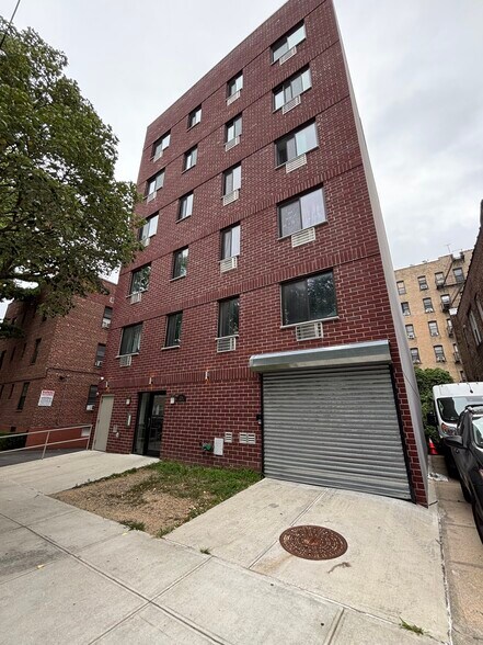 2116 Colonial Ave, Bronx, NY à vendre - Photo principale – Image 1 sur 2