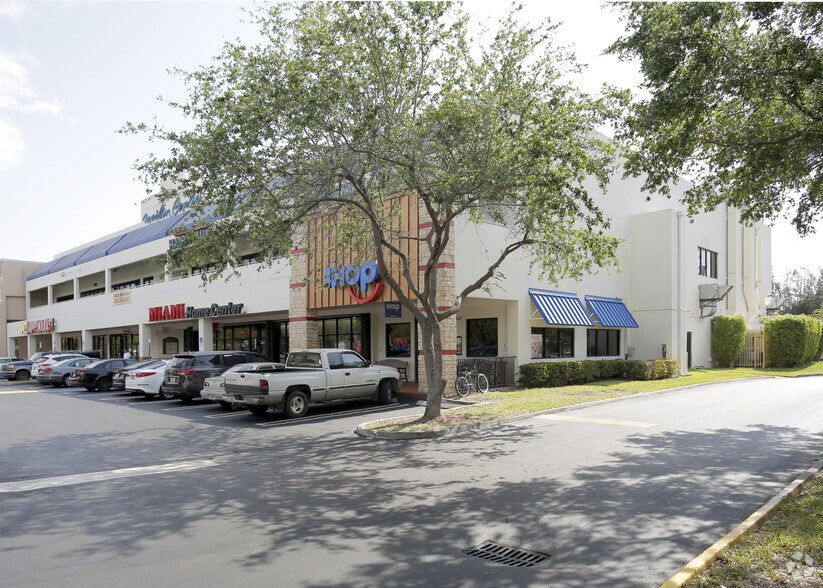 11915-11975 S Dixie Hwy, Pinecrest, FL à louer - Photo de l’immeuble – Image 3 sur 24