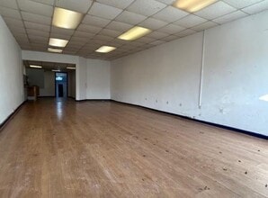 125 Manchester Rd, Manchester à louer Photo intérieure– Image 2 sur 3