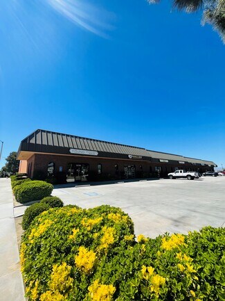 Plus de détails pour 42301-42325 10th St W, Lancaster, CA - Bureau, Local d'activités à louer