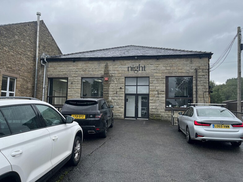 Whaley Bridge, Whaley Bridge à vendre - Photo de l’immeuble – Image 2 sur 15