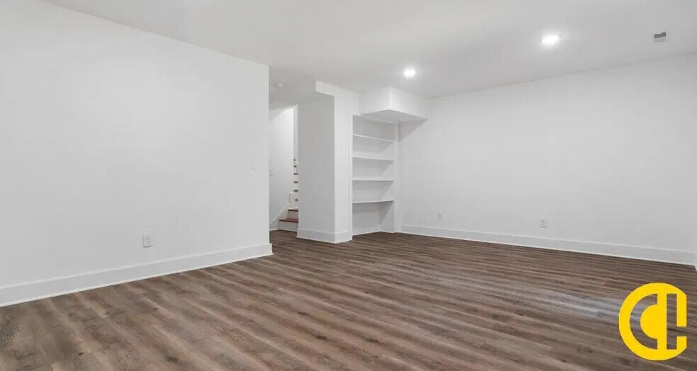 Local commercial dans Valence à louer - Photo de l’immeuble – Image 2 sur 3