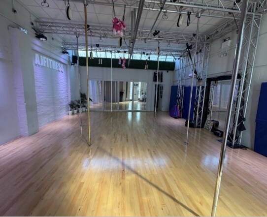 Stirling Way, Borehamwood à louer - Photo intérieure – Image 2 sur 5