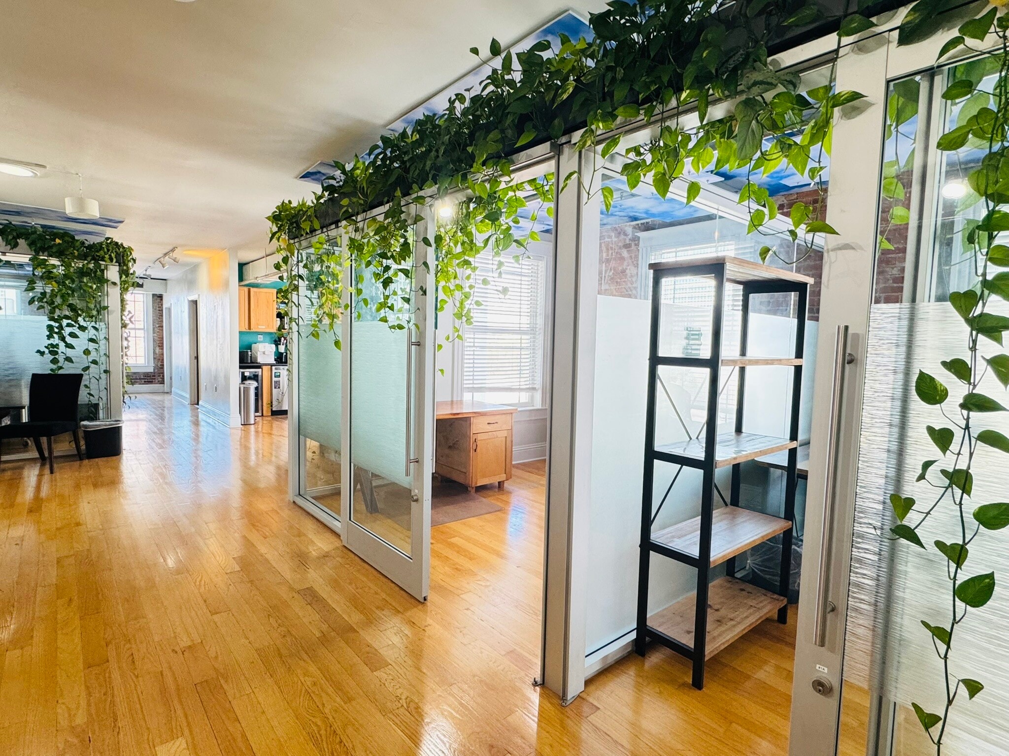 433 Central Ave, Saint Petersburg, FL à louer Photo principale– Image 1 sur 13