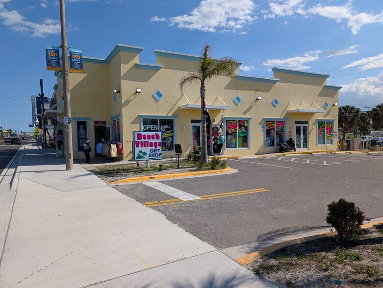 128 S Atlantic Ave, Daytona Beach, FL à vendre - Photo de l’immeuble – Image 1 sur 17