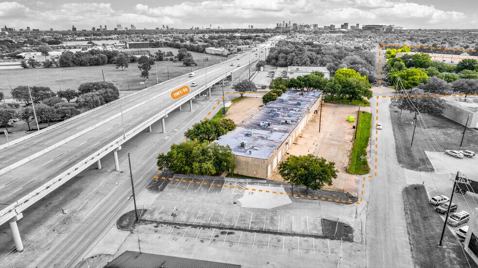3620 Willowbend Blvd, Houston, TX à louer - Photo de l’immeuble – Image 2 sur 7