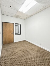 301 Georgia St, Vallejo, CA à louer Photo intérieure– Image 2 sur 4