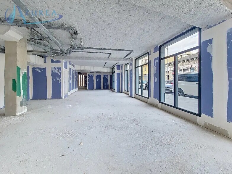 Local commercial dans Nice à louer - Photo intérieure – Image 3 sur 8