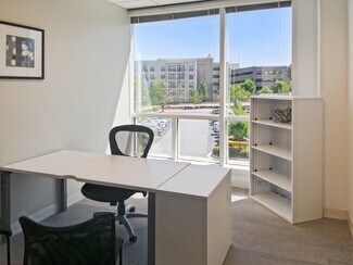 Plus de détails pour 2475 Northwinds Pky, Alpharetta, GA - Coworking à louer