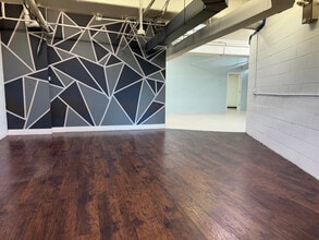 372 N Craig St, Pittsburgh, PA à louer Photo intérieure– Image 2 sur 5