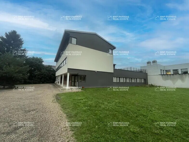 84 Avenue Du Vingtième Corps, Nancy à vendre - Photo de l’immeuble – Image 3 sur 42