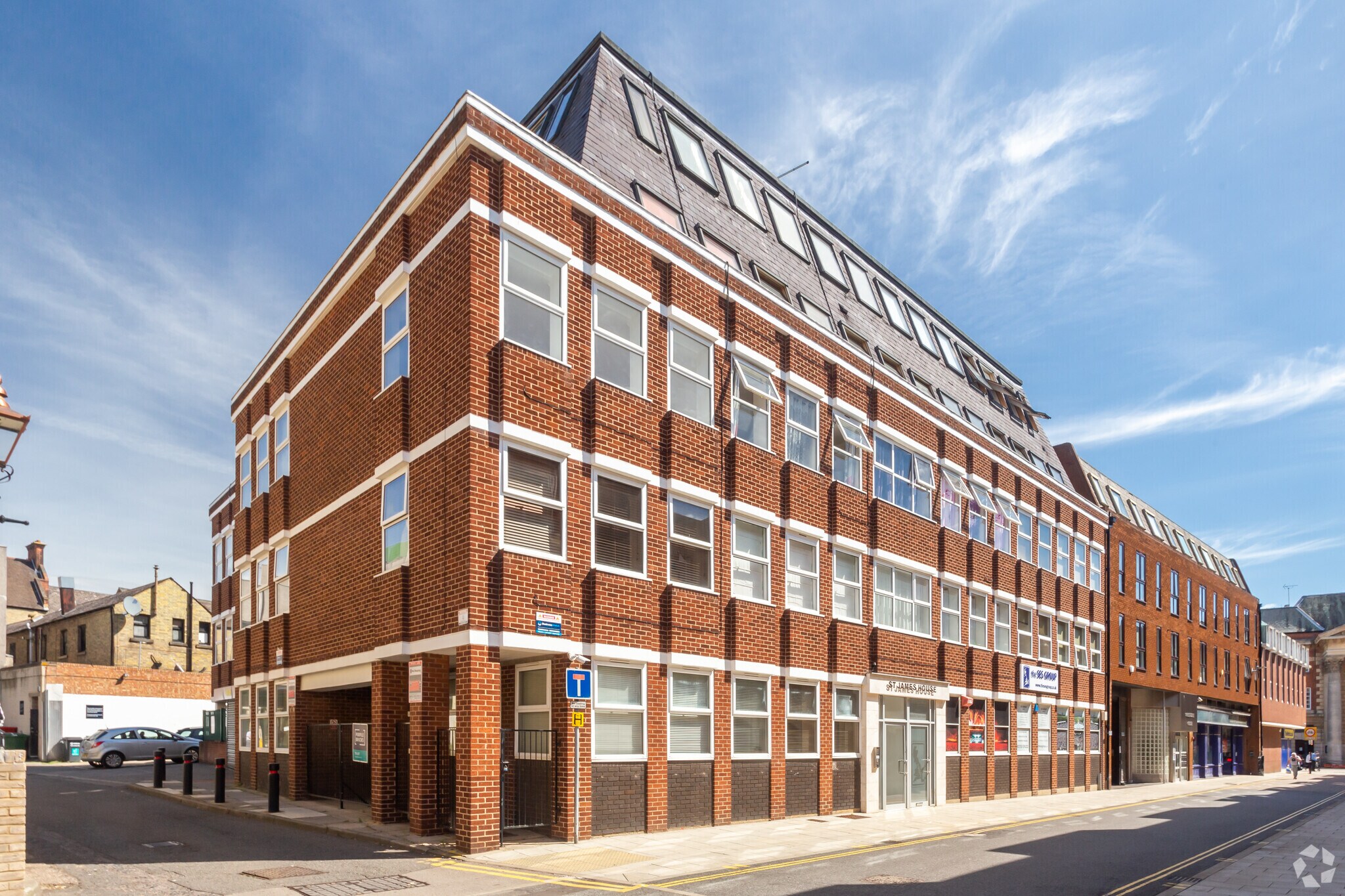 19 Priestgate, Peterborough à louer Photo principale– Image 1 sur 5