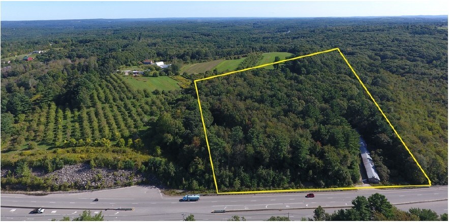 246 Worcester Rd, Charlton, MA à louer - Photo principale – Image 1 sur 22