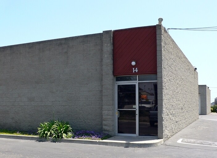 2747 Sherwin Ave, Ventura, CA à vendre - Photo de l’immeuble – Image 3 sur 19