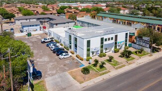 Plus de détails pour 102 E Calton Rd, Laredo, TX - Local commercial à vendre