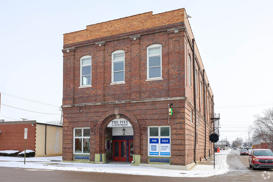 111 S Walnut St, Edinburgh, IN à vendre - Photo principale – Image 1 sur 112