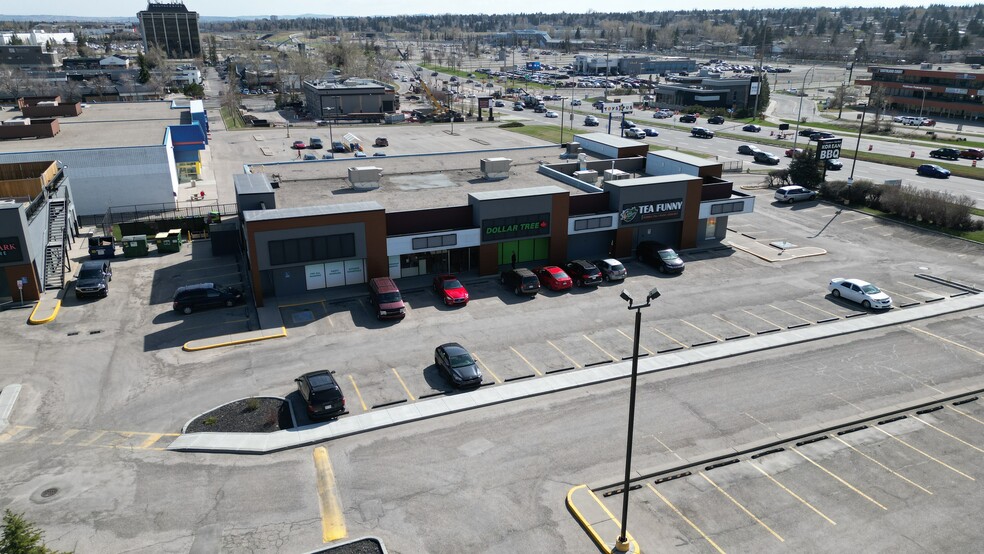 10440 Macleod Trl SE, Calgary, AB à louer - Photo de l’immeuble – Image 3 sur 10