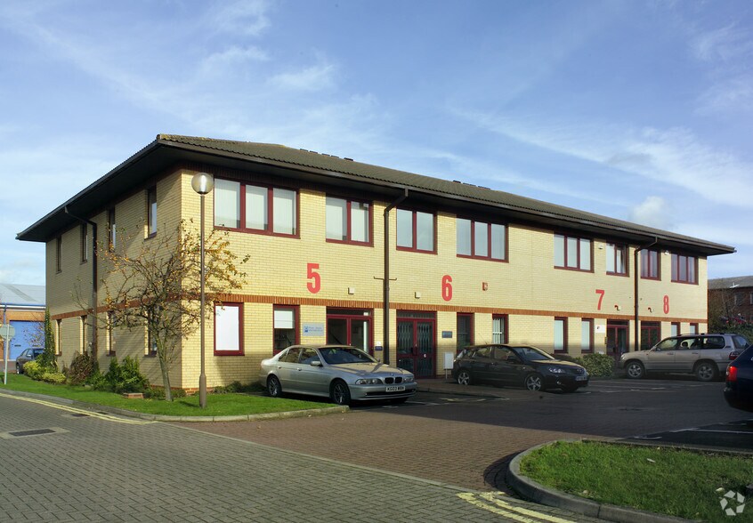 Wenman Rd, Thame à vendre - Photo de l’immeuble – Image 2 sur 9